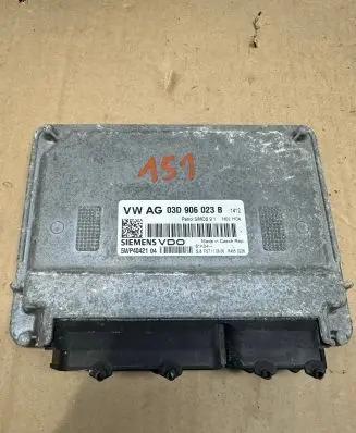 Volkswagen Polo IV 9N3 Engine control unit/module ECU 03D906023B 5WP4042104