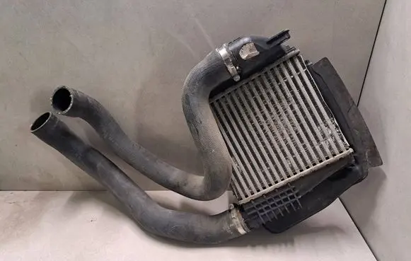 Peugeot 3008 II Intercooler radiator P9675627980