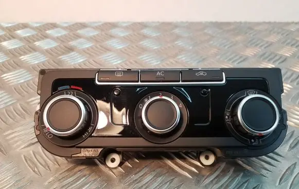 Volkswagen Golf VI Climate control unit 3C8907336AB