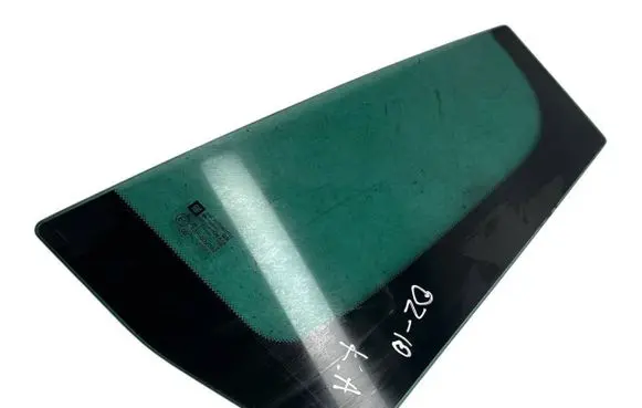 Opel Zafira C Rear side window 43R002092 DOT24M34AS3 E000255
