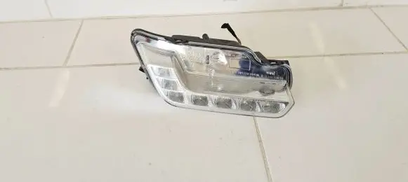 Mercedes-Benz E W212 Front fog light A2128200756 89206731 ZGS001Q02