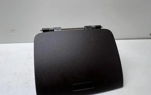 Volkswagen Touareg II Glove box 7P6857922C 1003201