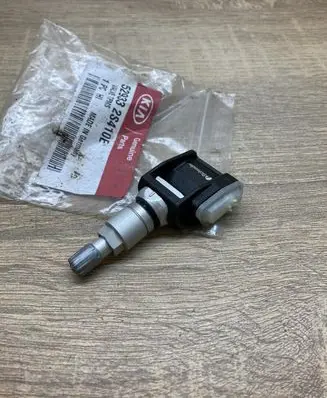 KIA Sportage Tire pressure sensor 529332S410E