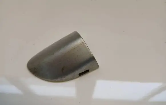 Volkswagen PASSAT B6 Rear door handle cover 3c0837880