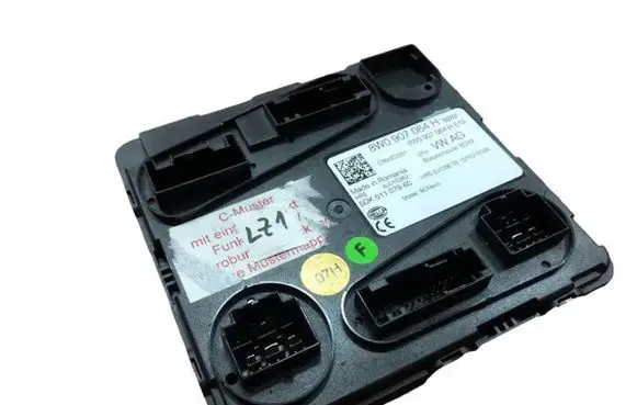 Audi A4 S4 B9 8W Comfort/convenience module 8W0907064H