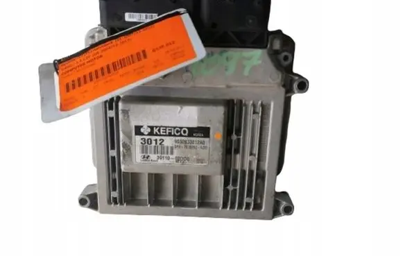 Hyundai i10 Engine ECU kit and lock set 39110-02DD0-- 39110-02DD0 9030933012A0