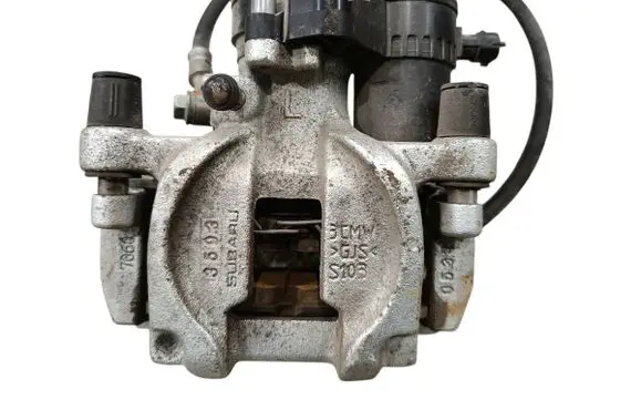 Rear brake caliper