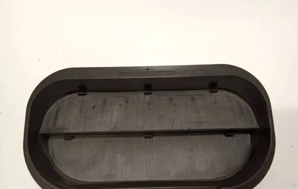 Audi A4 S4 B9 Quarter panel pressure vent 6R0819465