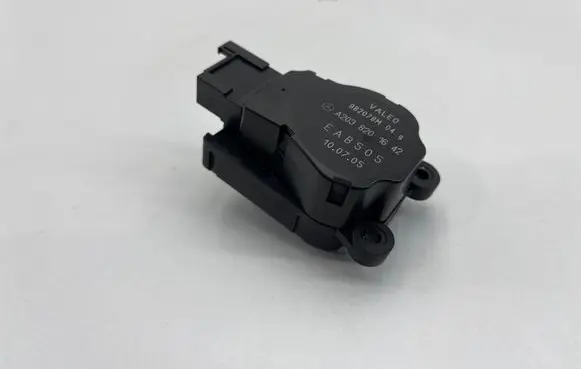 Mercedes-Benz SLK R171 Air flap motor/actuator A2038201642 EAB505