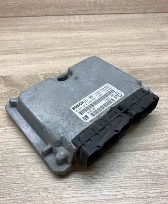 Opel Zafira B Engine control unit/module ECU 24417169 0281010268 USED