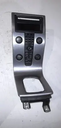 Volvo V50 Climate control unit 869495