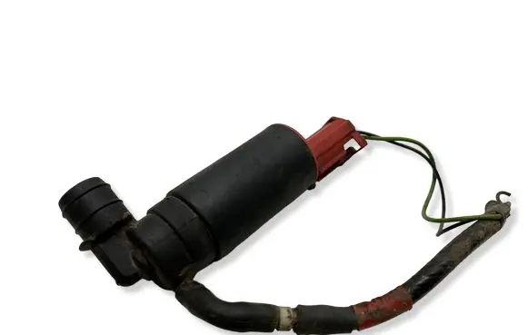 Land Rover Discovery Windscreen/windshield washer pump 