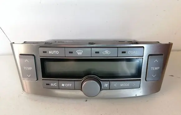 Toyota Avensis T250 Climate control unit 5590005140 MB1465700773