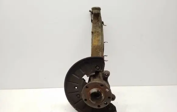Audi Q7 4L Front wheel hub spindle knuckle 7L0407258A