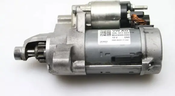 Audi A6 S6 C7 4G Starter motor 04L911024