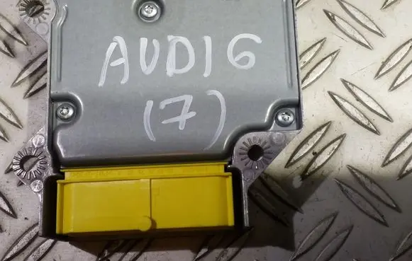 Audi A6 S6 C6 4F Airbag control unit/module 4F0959655B SW4F0910655E 0037LD0N5C64