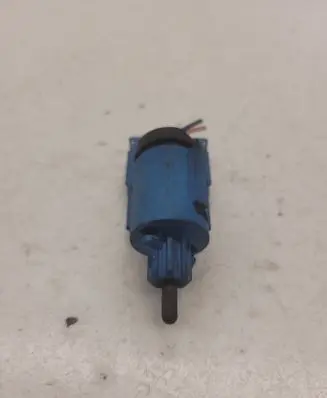 Volkswagen Golf IV Brake pedal sensor switch 1J0927189E