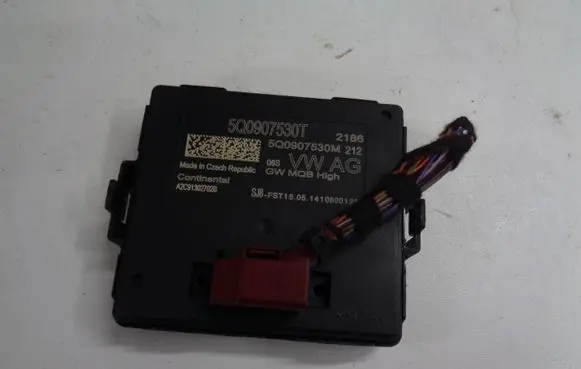 Volkswagen Golf VII Gateway control module 5Q0907530T 5Q0907530M A2C91302702B