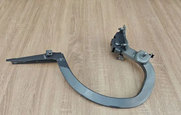 BMW 5 G30 G31 G38 Tailgate/trunk/boot hinge 7366398