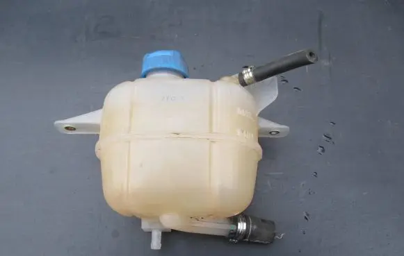 Peugeot Bipper Coolant expansion tank/reservoir 270152
