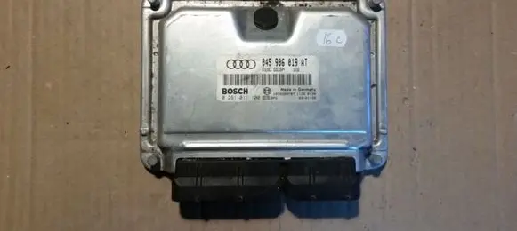 Audi A2 Engine control unit/module 045906019AT 0281011100