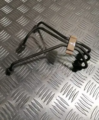 Volvo V50 Fuel Injector clamp holder