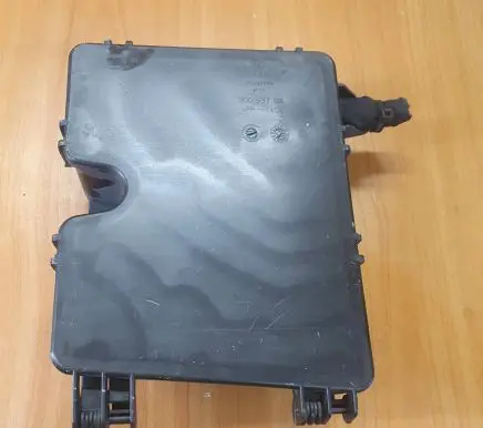 Volkswagen Phaeton Fuse module 3D0937128