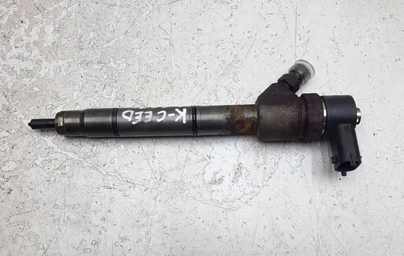 KIA Ceed Fuel injector 0445110256