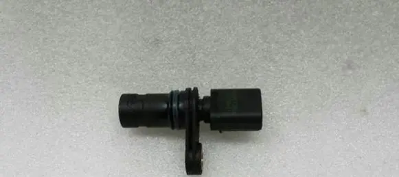 Mini One - Cooper R50 - 53 Crankshaft position sensor 04693135AA