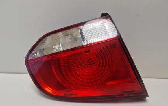 Volkswagen Golf VI Tailgate rear/tail lights 5K0945107