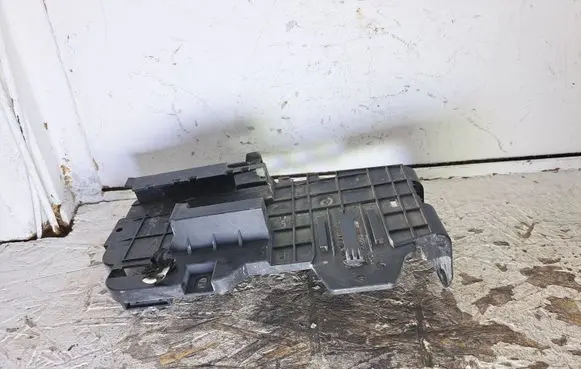 Audi A3 S3 8P Other engine bay part 8P0907368B