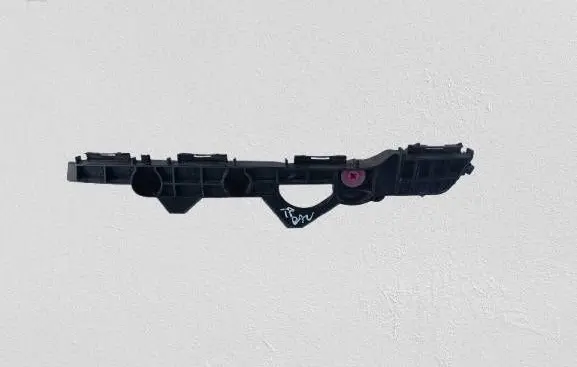 Toyota RAV 4 (XA40) Rear bumper mounting bracket 5215542040