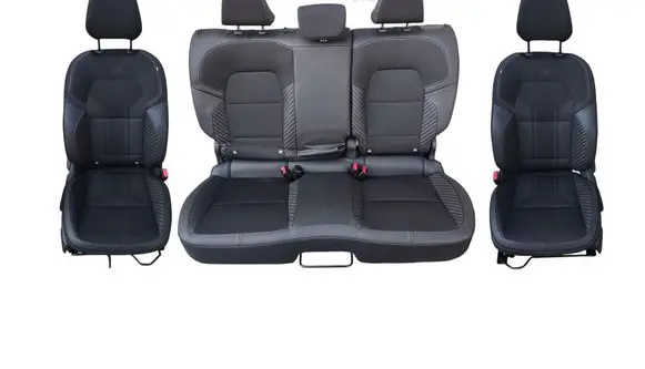 Renault Captur II Seat set 