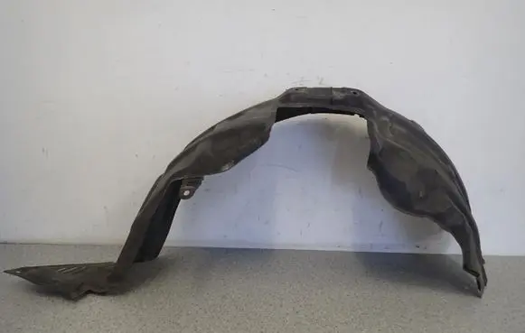 Mazda 2 Front arch 
