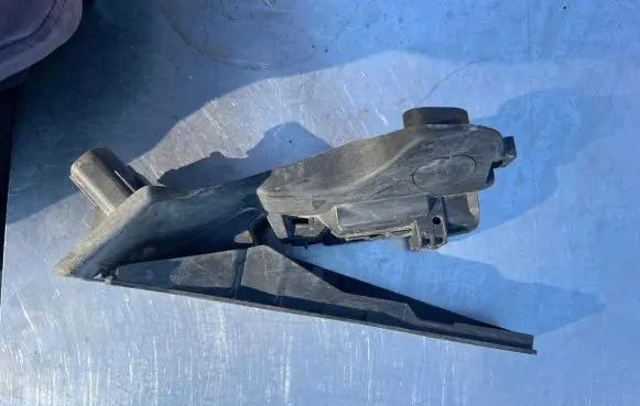Volkswagen Touran I Accelerator throttle pedal 1T1721503E 6PV00868900 043103
