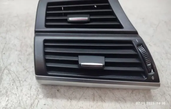 BMW X6 E71 Dashboard side air vent grill/cover trim 9227767 14482110 922776703