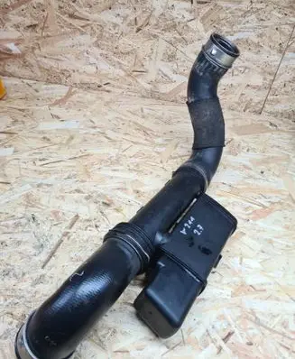 Mercedes-Benz E W211 Intercooler hose/pipe A2115280308 ZGS001