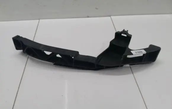 Volkswagen Eos Front bumper mounting bracket 1Q0807890