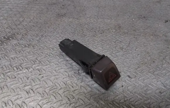 Volvo V50 Hazard light switch 30739296