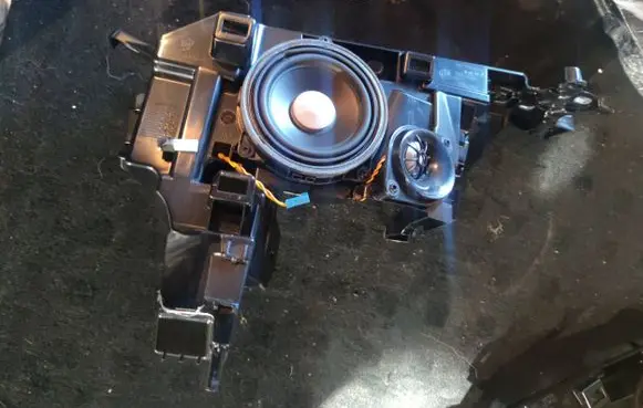 BMW 4 F32 F33 Front door speaker 9364956 7309529