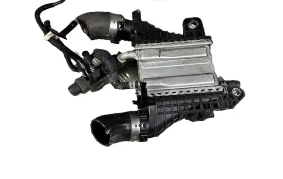 Renault Dacia Duster Intercooler radiator 144967867R BZ91662 BZ91661