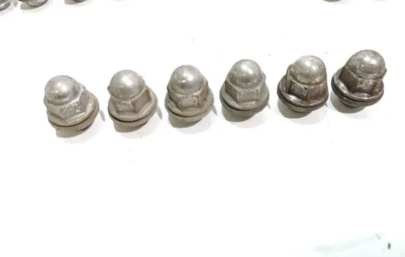 Mitsubishi Pajero Nuts/bolts 