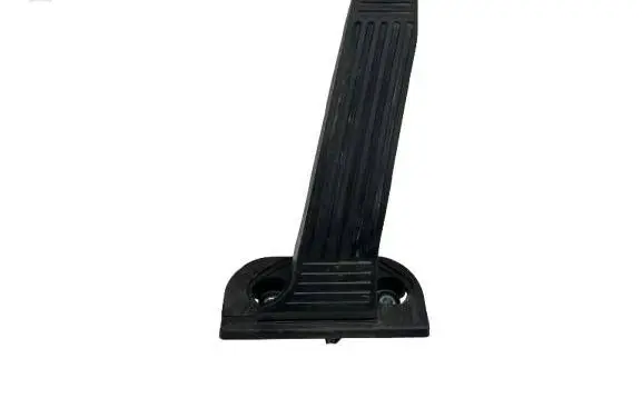 Accelerator throttle pedal
