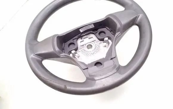 Opel Corsa D Steering wheel 13155558
