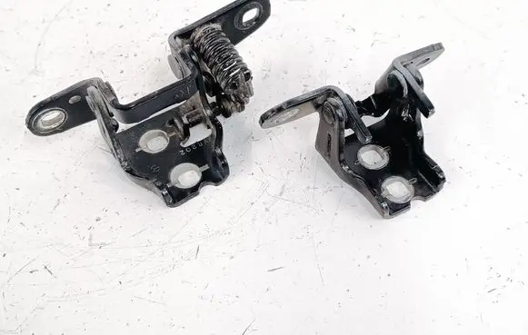 Dodge RAM 1500 DS Rear door hinge set VR202 VB202 VR358