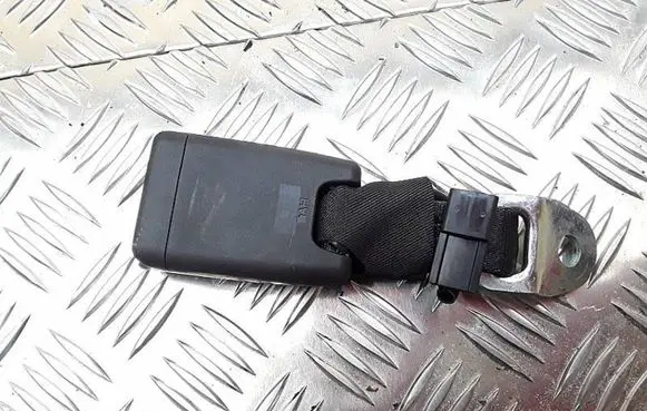 Rear seatbelt buckle