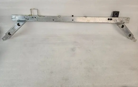 Volvo XC90 Radiator support slam panel bracket 31425937