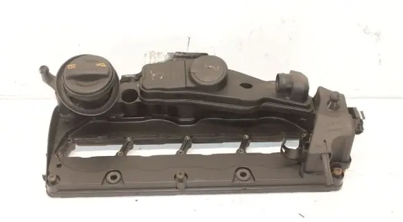 Volkswagen PASSAT CC Rocker cam cover 03L103469