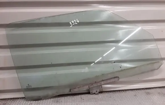 Volkswagen Golf II Front door window/glass (coupe) 