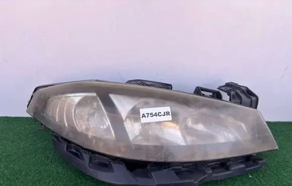 Renault Laguna II Headlight/headlamp 8200481199